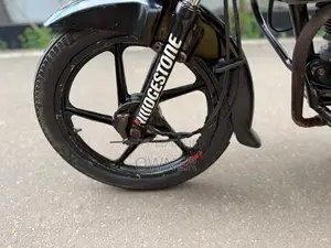 Bajaj Platina 100 2015