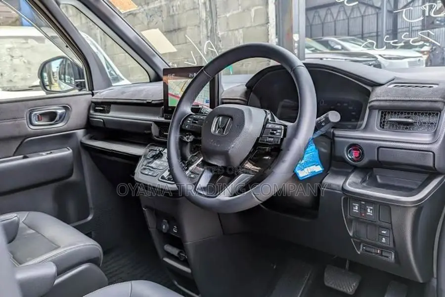 Honda Step Wagon Spada Premium Line 2024