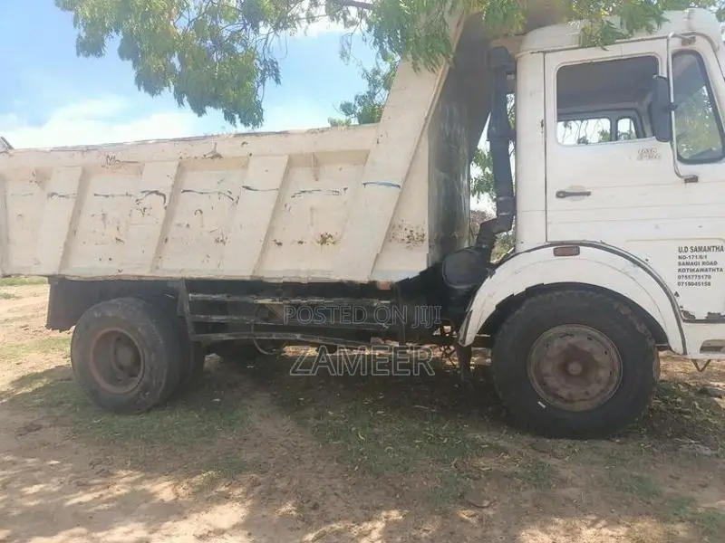 Tata 1615 2006