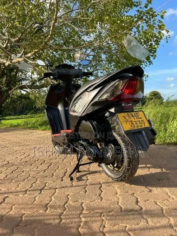 Honda Dio 2018