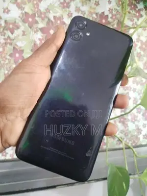 Samsung Galaxy A04e (Used)