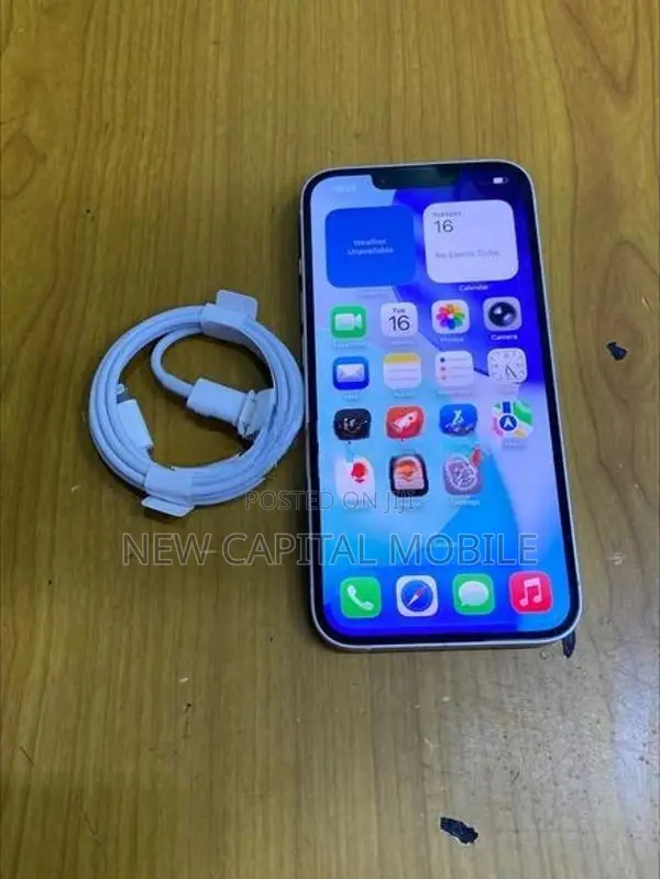 Apple iPhone 14 (Used)
