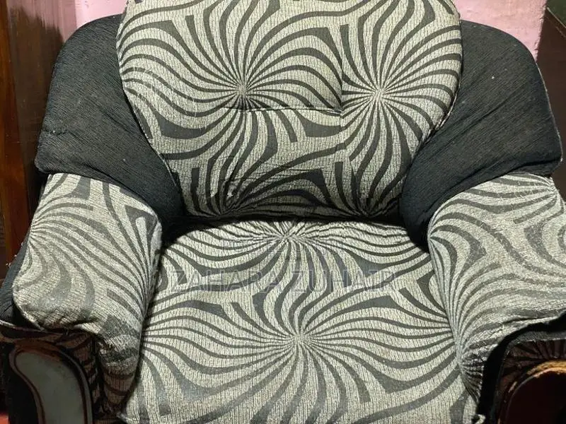 Sofa set