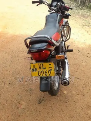 Honda CD 125 2011