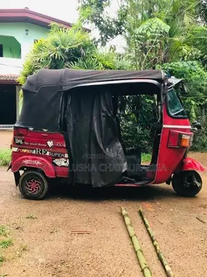 Bajaj RE 4 stroke 2012