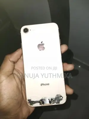 Apple iPhone 8 (Used)