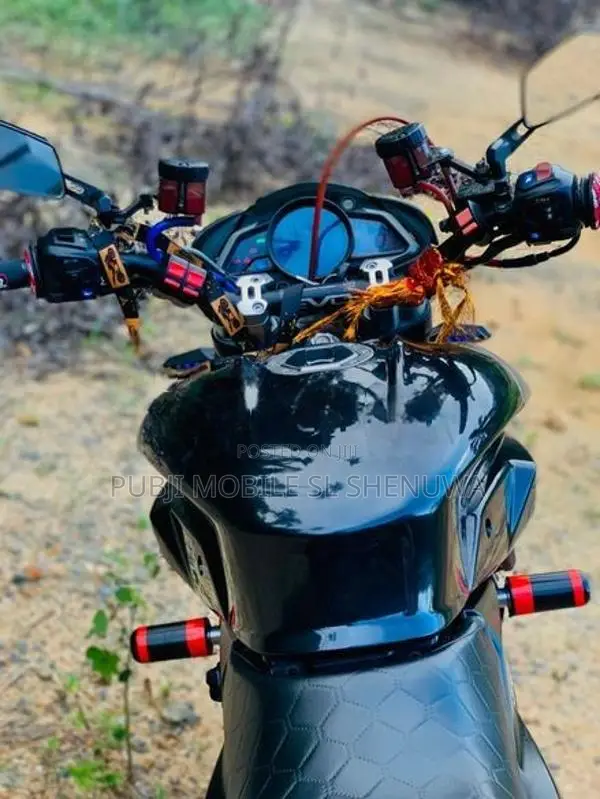 Bajaj Pulsar NS200 2015