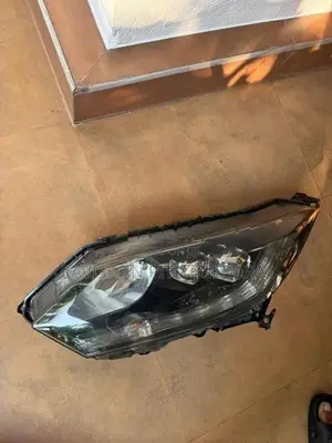 Honda Vezel Head Lamp
