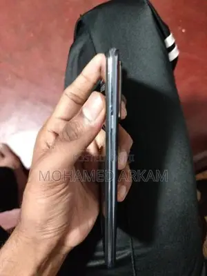 OnePlus 5 one plus NORD 5g (Used)