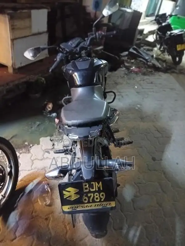 Bajaj Pulsar N160 2025