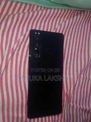 Sony Xperia 1 II 5G (Used)