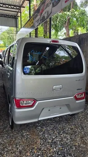 Suzuki Wagon R FX HYBRID 2025