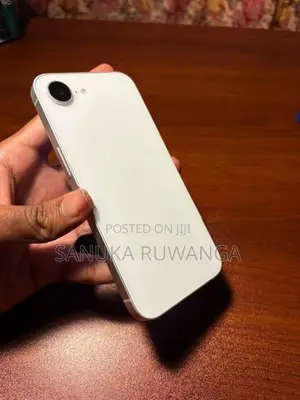 Apple iPhone 16e (Used)