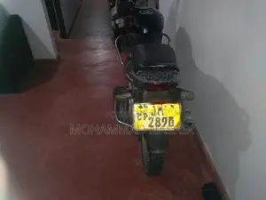 Bajaj Pulsar 180 2004