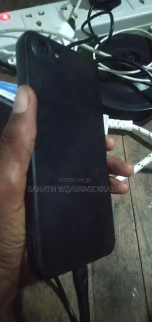 Oppo A83 (Used)