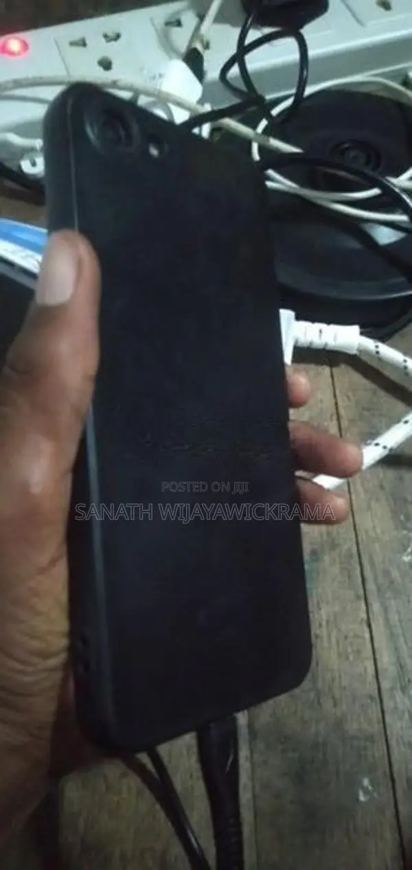 Oppo A83 (Used)