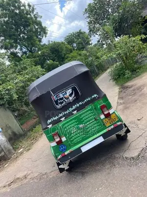 Bajaj RE 2006
