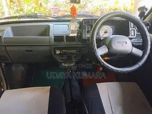 Maruti Suzuki 800 2012