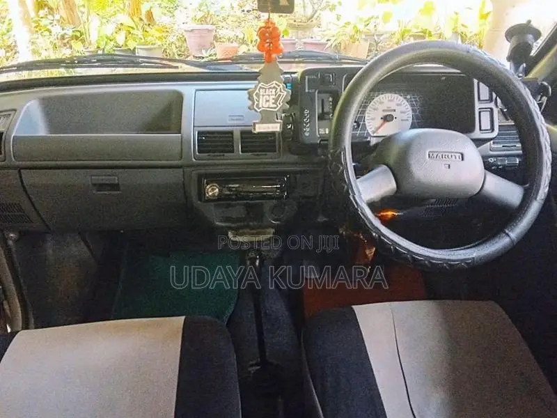 Maruti Suzuki 800 2012