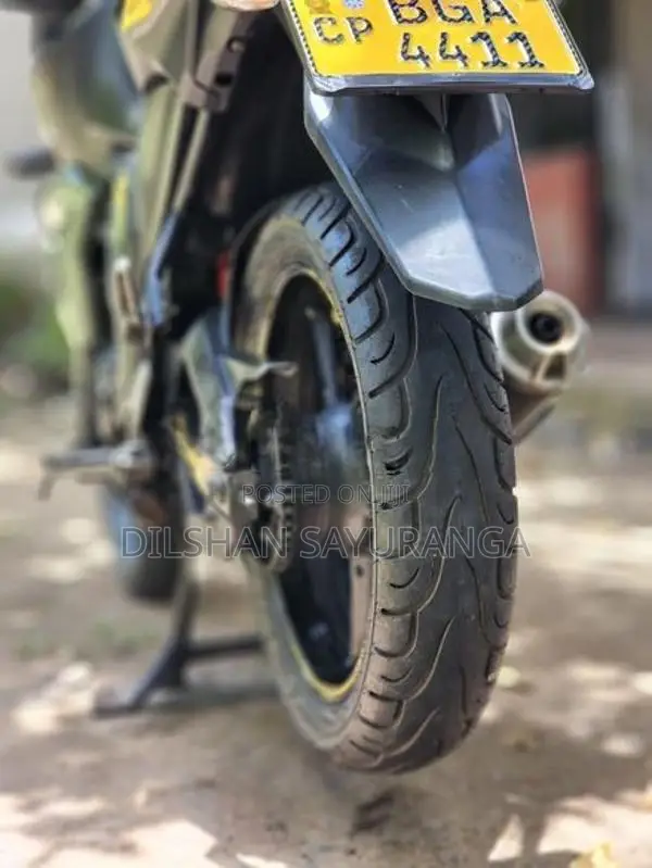 Yamaha FZ V2 Black 2017