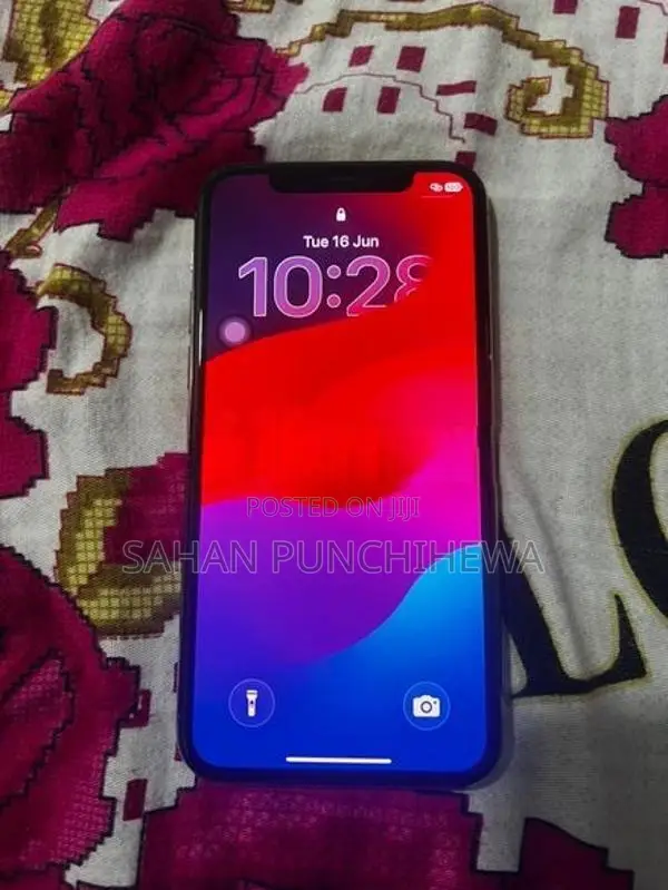 Apple iPhone 11 Pro 256GB (Used)