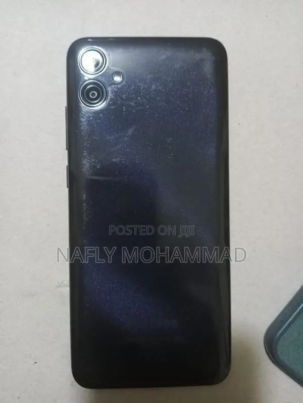 Samsung Galaxy A04e (Used)