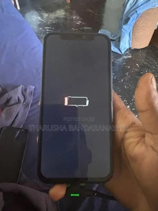 Apple iPhone 12 (Used)