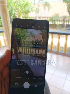 Samsung Galaxy A71 (Used)