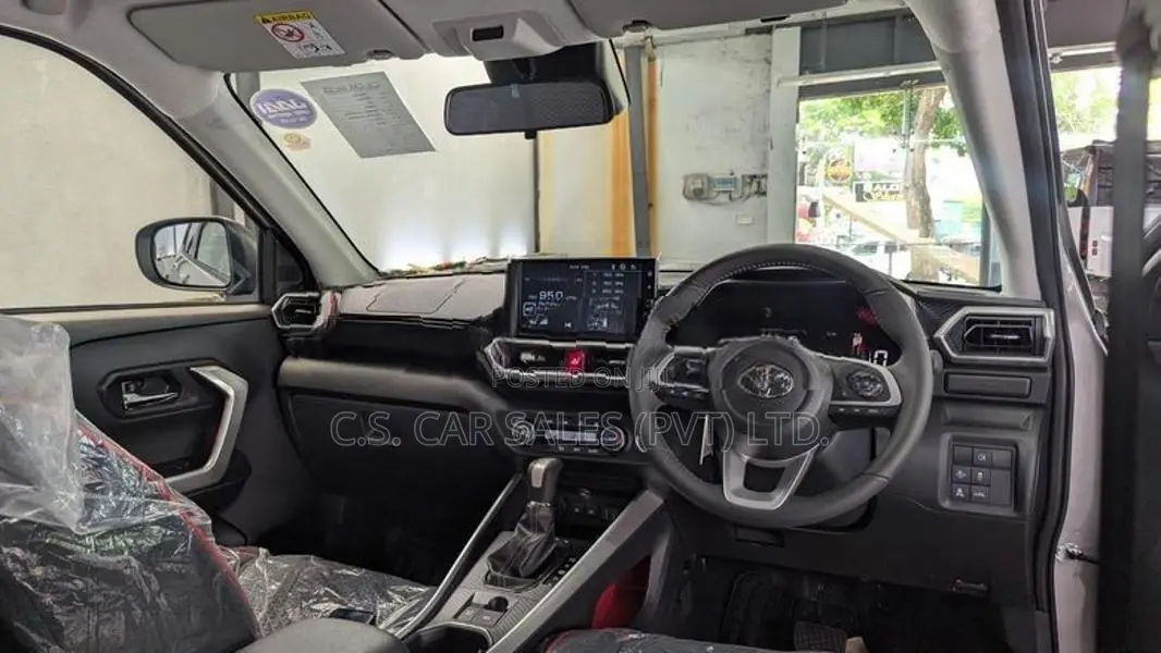 Toyota Raize Hybrid Z Grade 2026