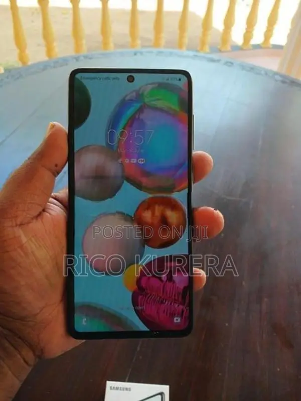 Samsung Galaxy A71 (Used)