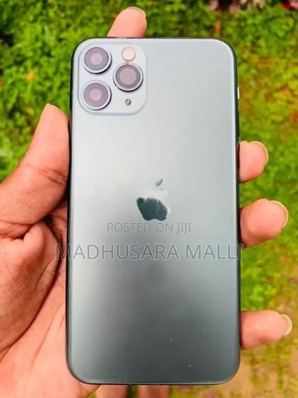 Apple iPhone 11 Pro 512GB (Used)