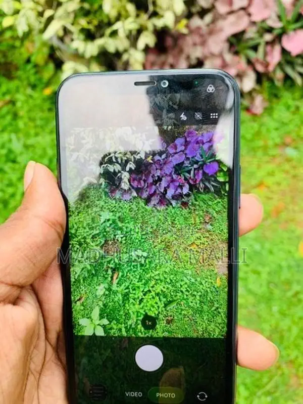 Apple iPhone 11 Pro 512GB (Used)