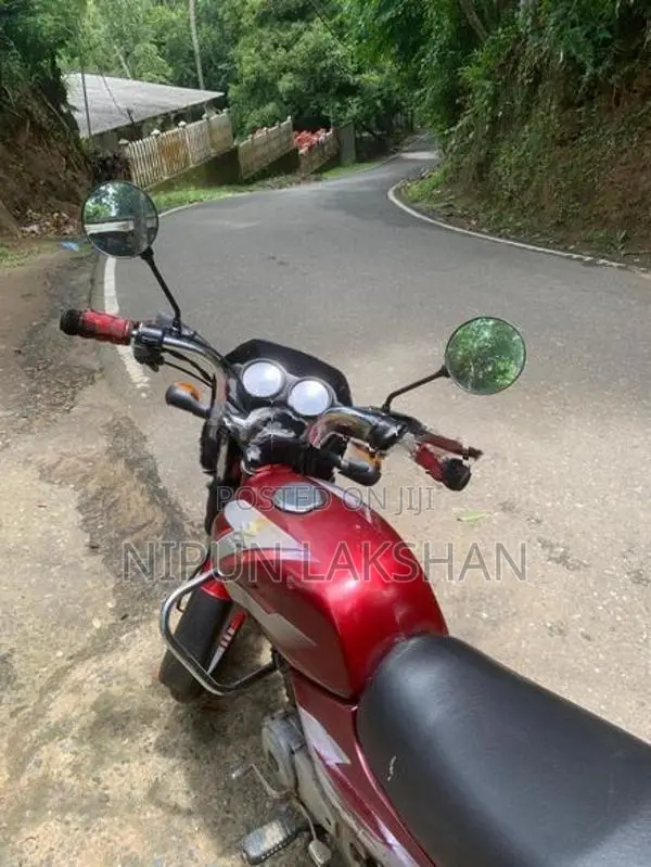Bajaj CT100 2007