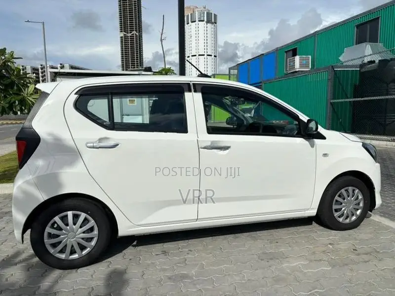Daihatsu Mira Safety Rear Wipe Cam 2026