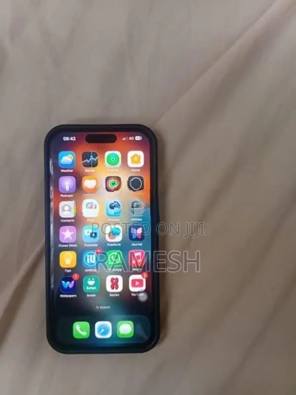 Apple iPhone 15 Pro 128GB (Used)