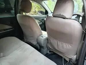 Toyota Belta 2008