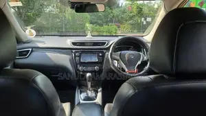 Nissan X-Trail T32 Hybrid 2015