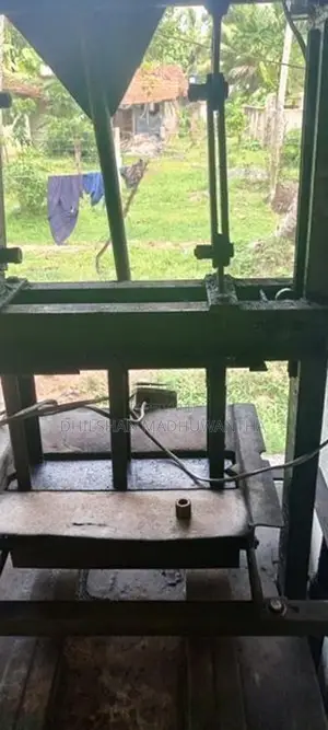 Block Gal Machine