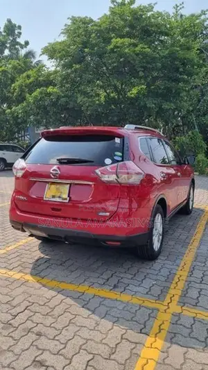 Nissan X-Trail T32 Hybrid 2015