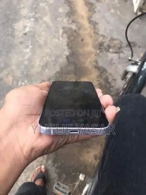 Apple iPhone 14 (Used)