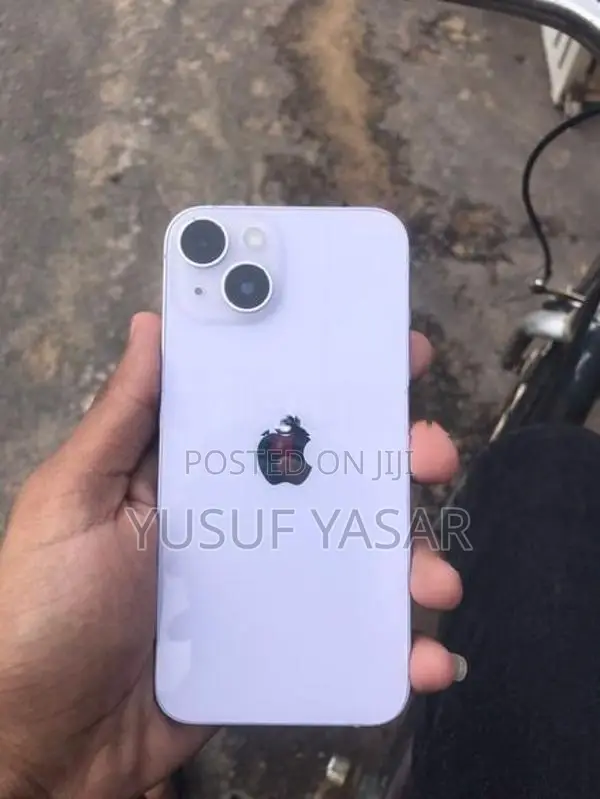 Apple iPhone 14 (Used)