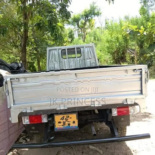Toyota Dyna 1988