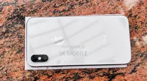Apple iPhone XS (Used)