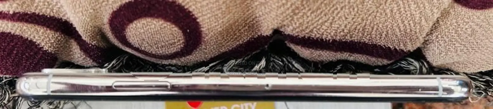 Apple iPhone XS (Used)