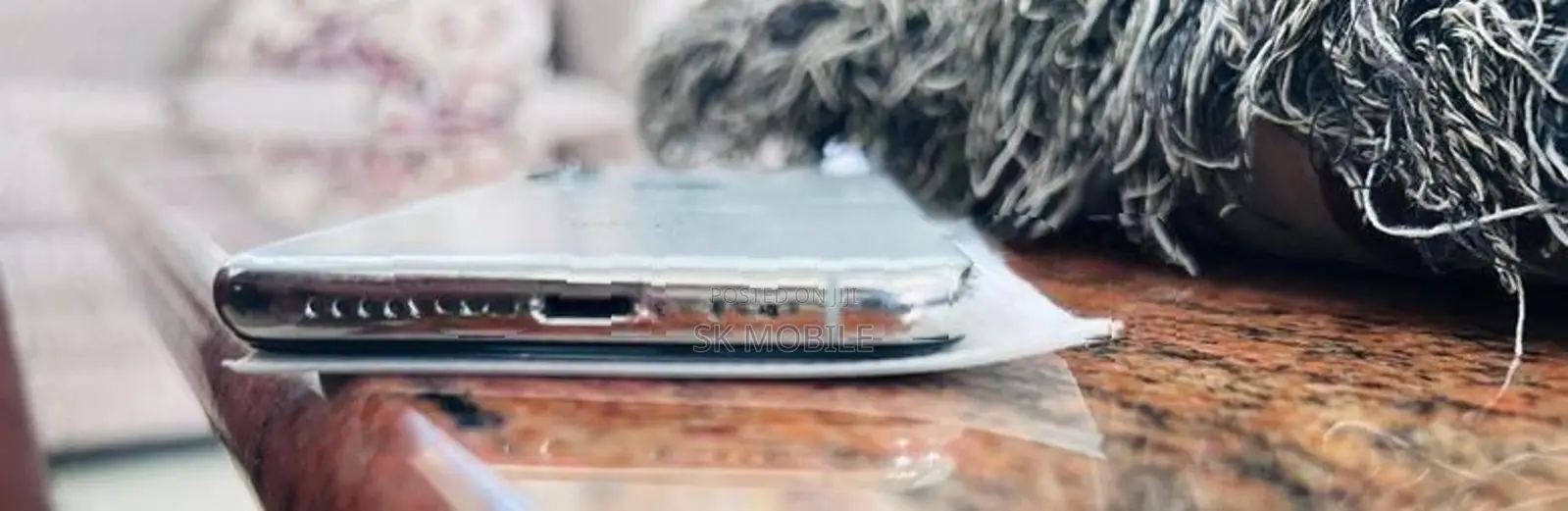 Apple iPhone XS (Used)
