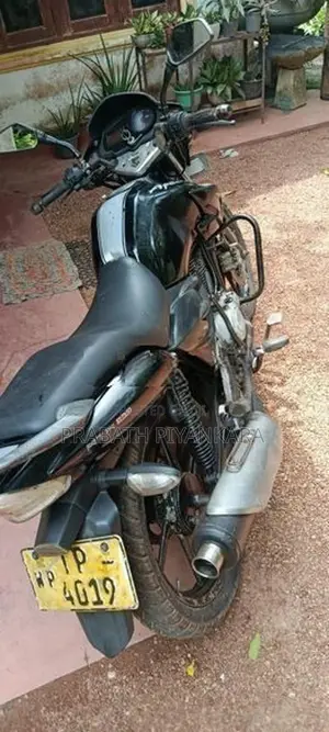 TVS Apache 2008