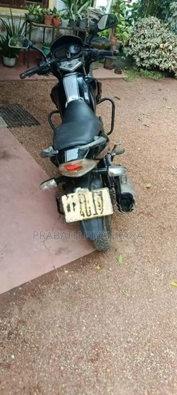 TVS Apache 2008