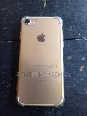 Apple iPhone 7 (Used)