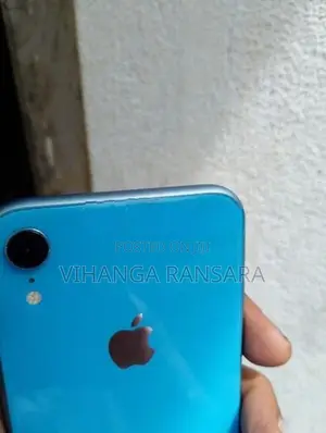 Apple iPhone XR (Used)
