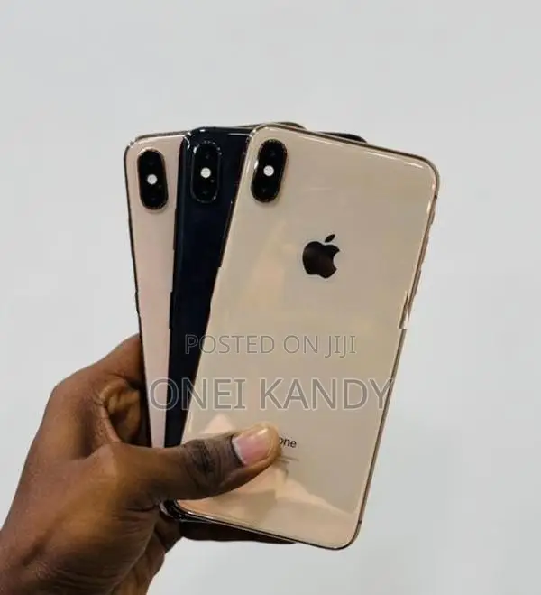 Apple iPhone XS Max 64GB (Used)